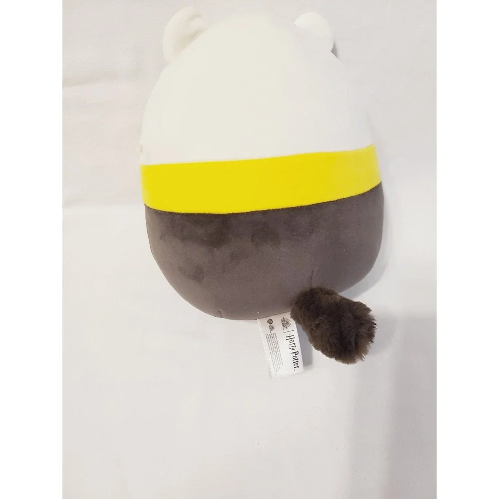 Squishmallows Harry Potter Hufflepuff Badger 8 Inch Plush Grey Yellow Toy